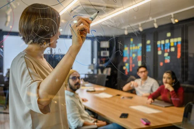 7 Reasons Why Sales Is Still A Good Care