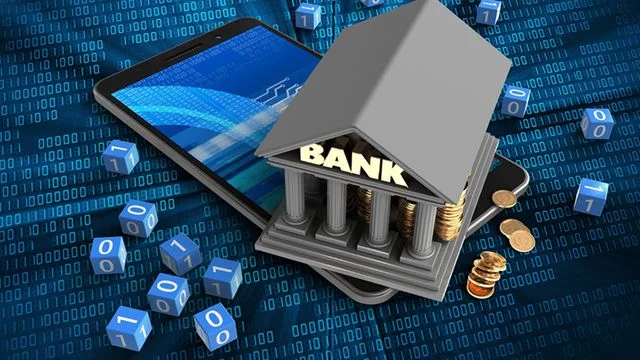 Career In Banking: Duties, Benefits, Sel