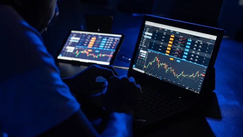 What Is Online Forex Trading?