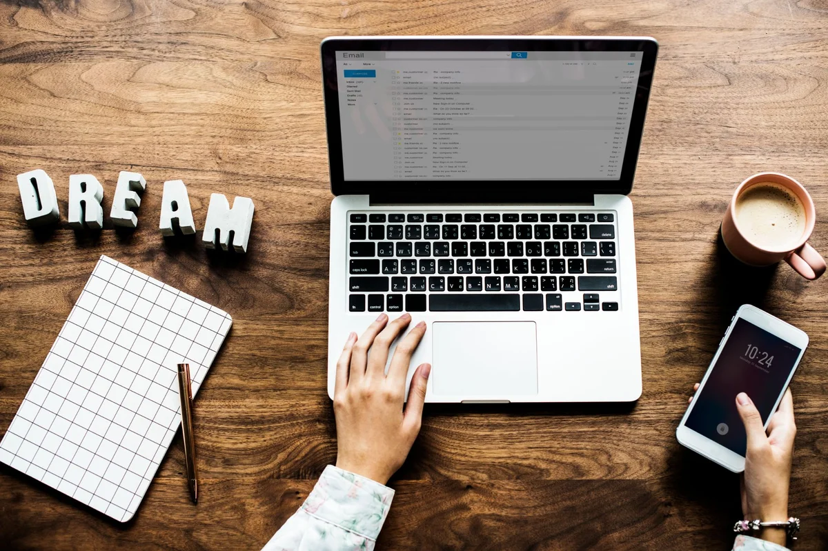 Six Ways To Optimize Your LinkedIn Profi