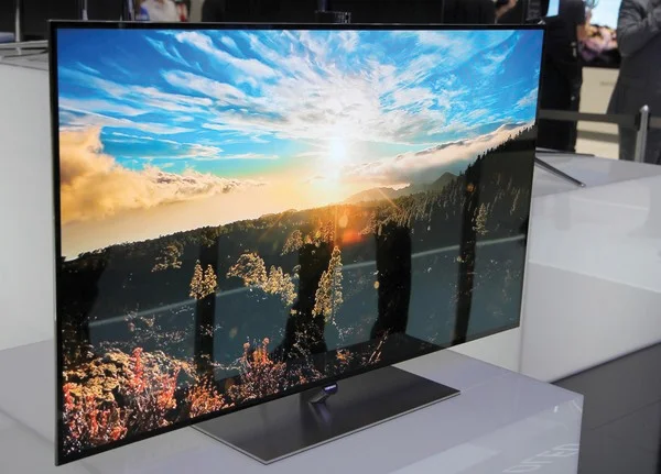Samsung F9500 oled-55-inch-ifa-2012