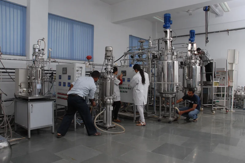 PhD Students, research labs, Delhi University