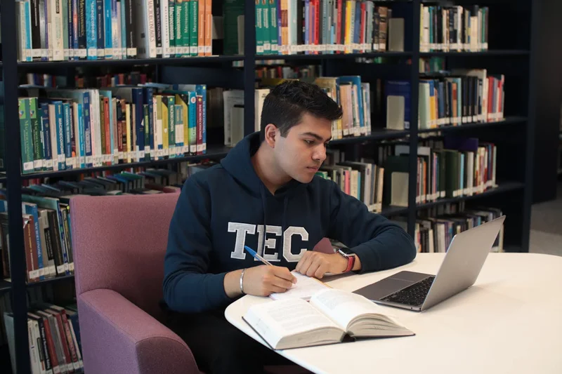 Top U.S. Universities That Don’t Require
