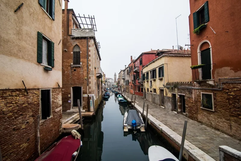 Car-Free Places In The World: Enjoy A Fr
