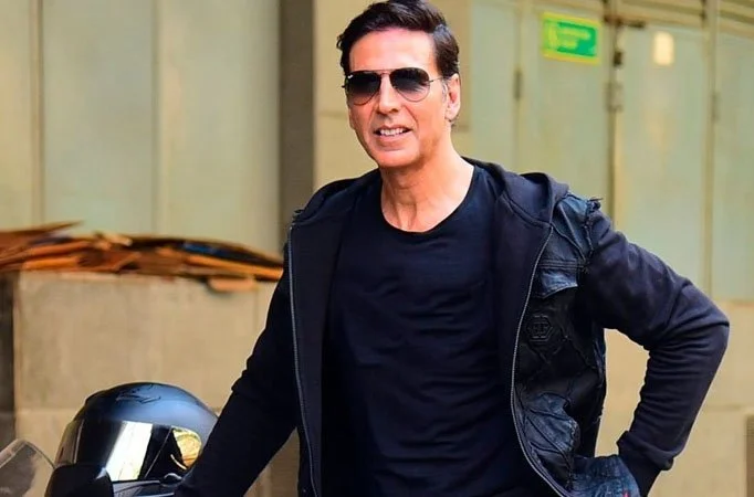Akshay Kumar files defamation, WEF