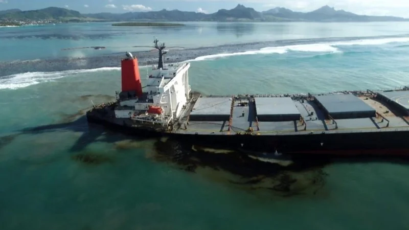 Mauritius oil spill