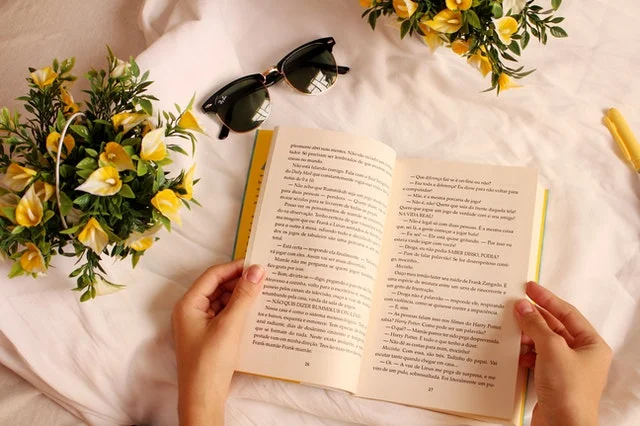3 Feel Good Books That I Recommend Every