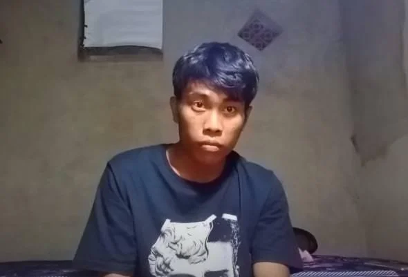 Man shares a video of himself doing nothing for 2hrs; gets 1.8mn views