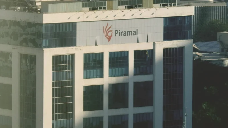 Piramal, Carlyle, UP